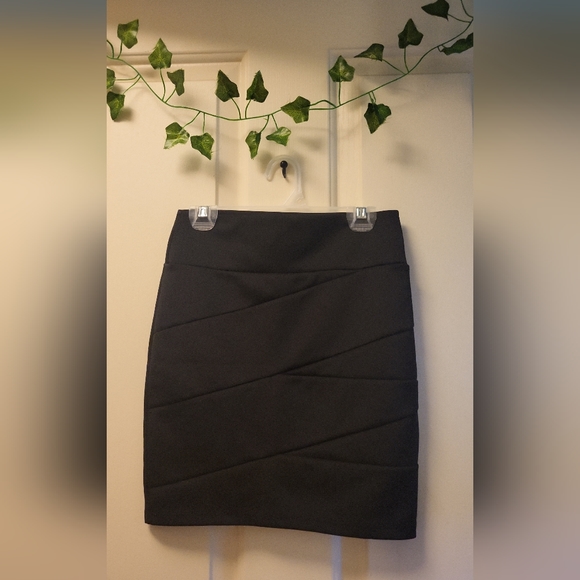 Charlotte Russe Dresses & Skirts - Black Skirt